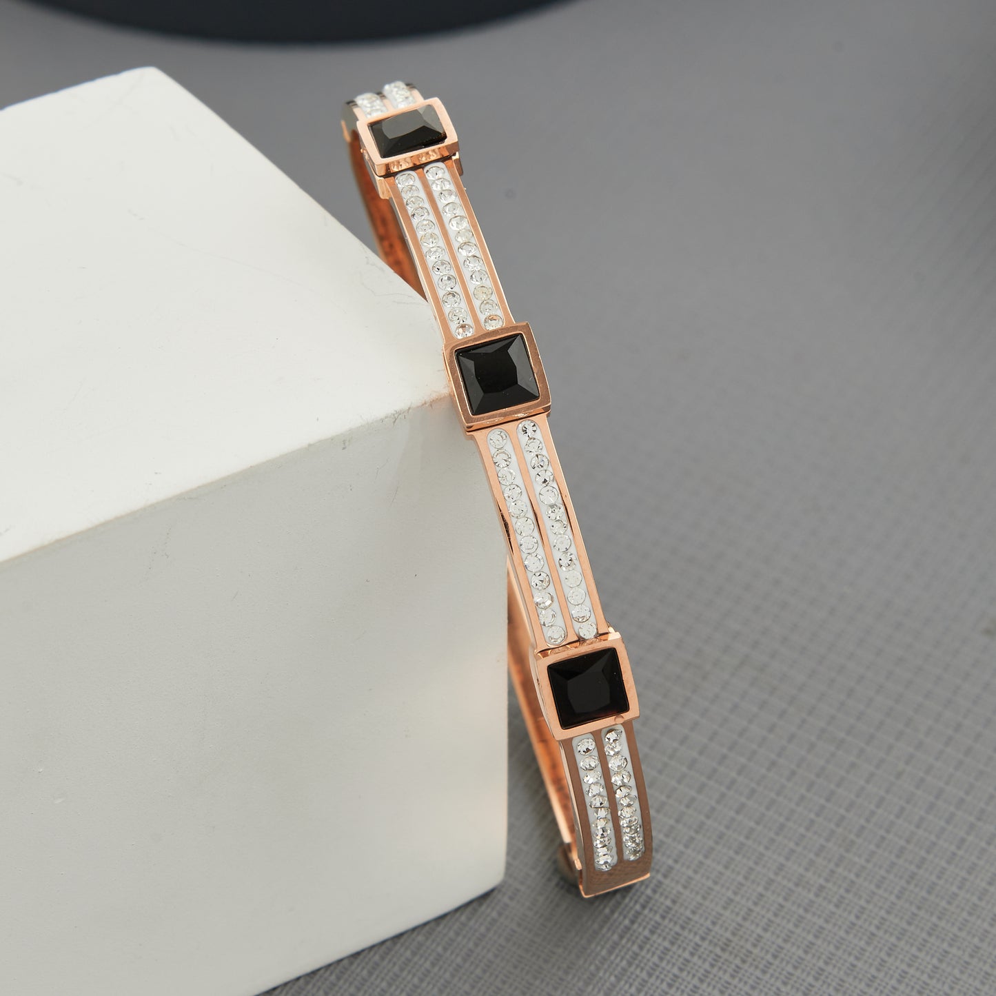 MELORA 002 ROSE GOLD BRACELET