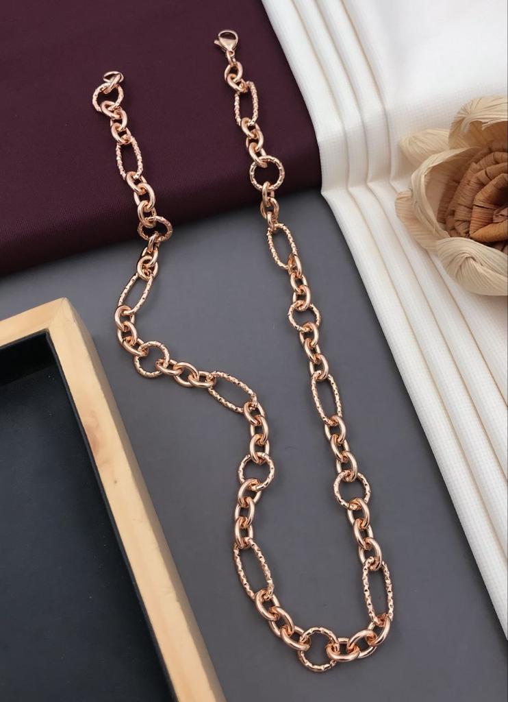 Demure 003  Men's  Chain