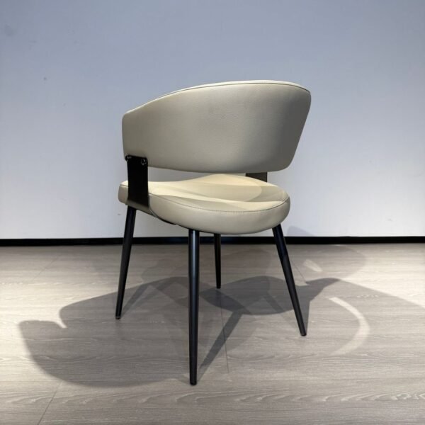 chaises salon haut de gamme simili cuir blanc