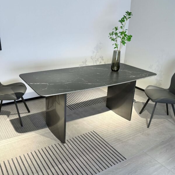 table a manger ceramique noire rectangulaire